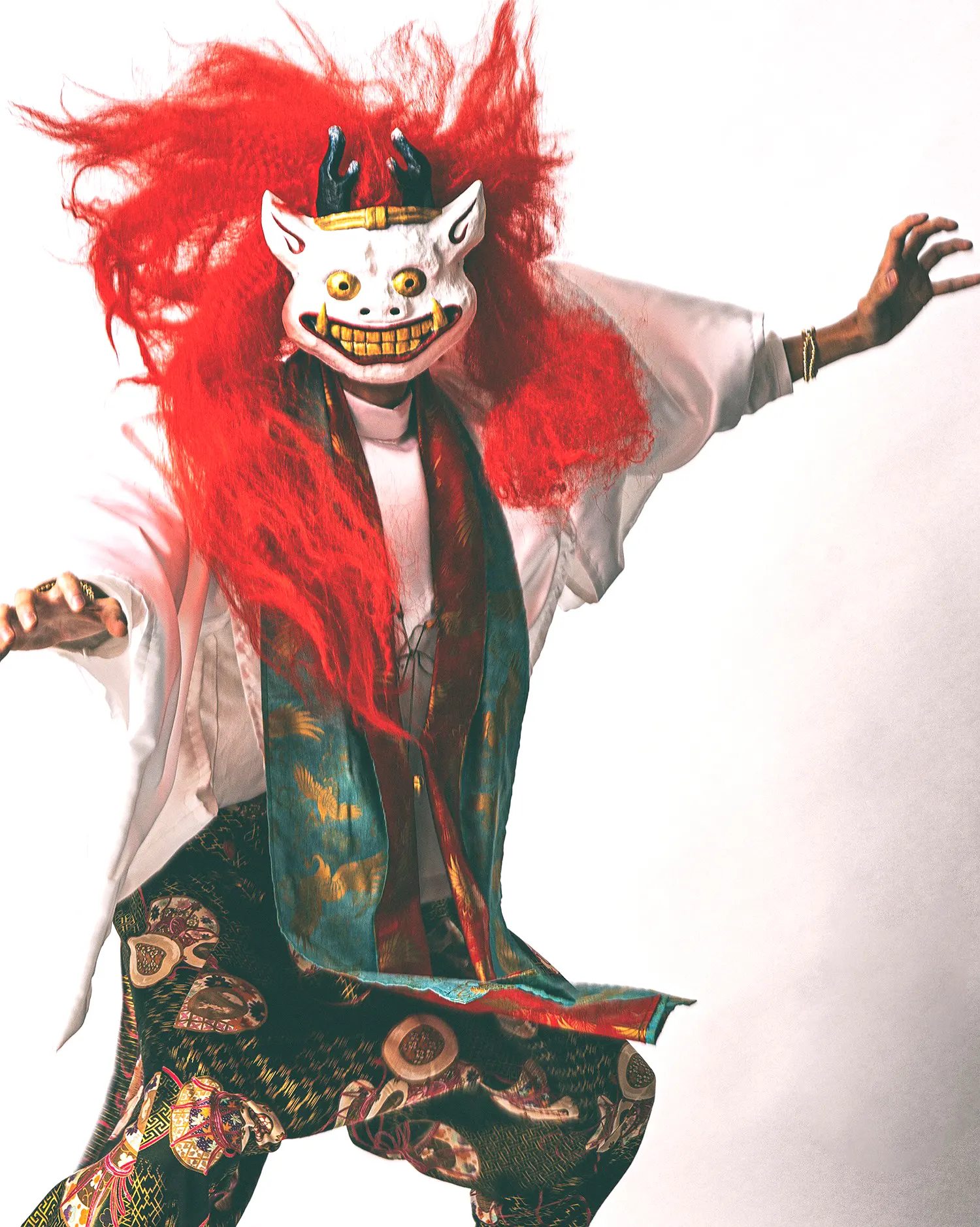 戸田光祐 作品集 デザイン アート｜KOHSUKE TODA PORTFOLIO Design Artwork｜神々の八幡神楽用の雷神面制作（手作りお面）・装束制作縫製